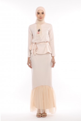 Marilyn Kurung Creme