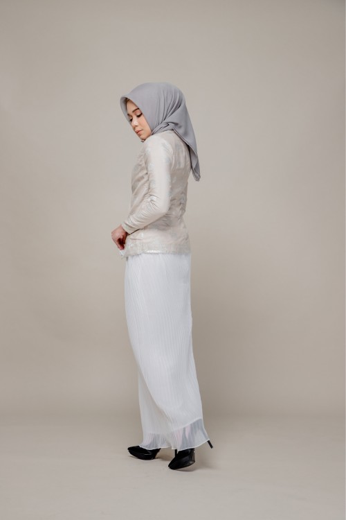 CEMPAKA WHITE (DEFFECT ITEM)