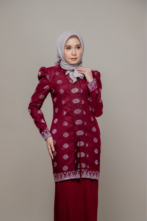 SARI KEBAYA MAROON