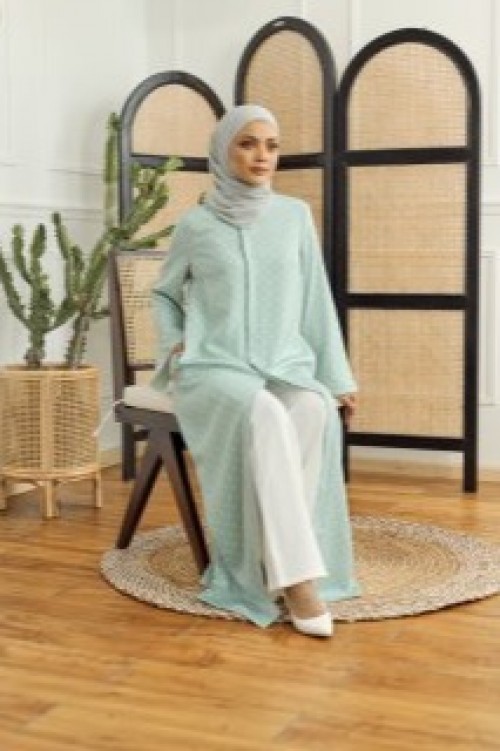 SORAYA ABAYA - MINT GREEN POLKA