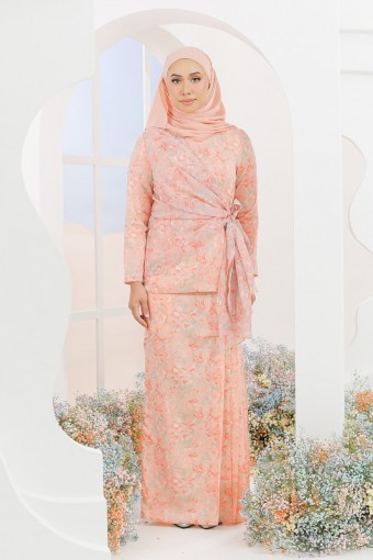 KURUNG SEROJA PEACH AMBER