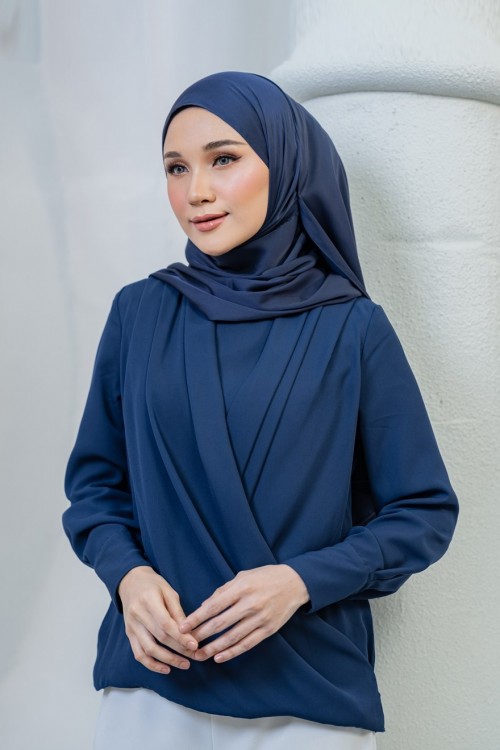 LAYLA TOP NAVY BLUE