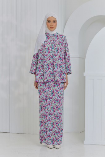 KURUNG MEKAR ORCHID KINANTAN