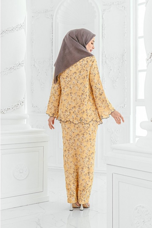 KURUNG MELUR SUNGLOW