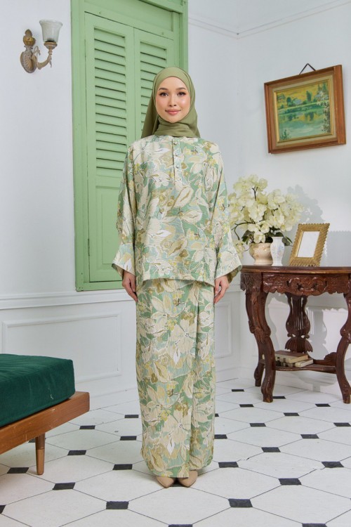 KURUNG ARIA LIME CREME