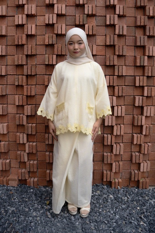 KURUNG AUREA AUREE