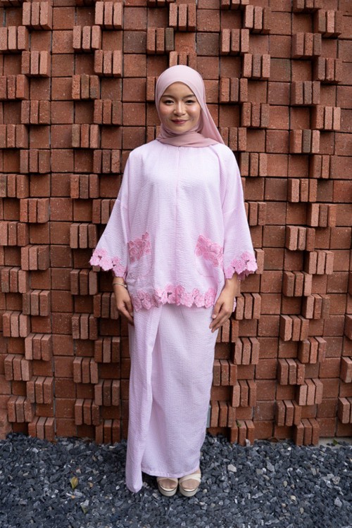 KURUNG AUREA TAFFY PINK