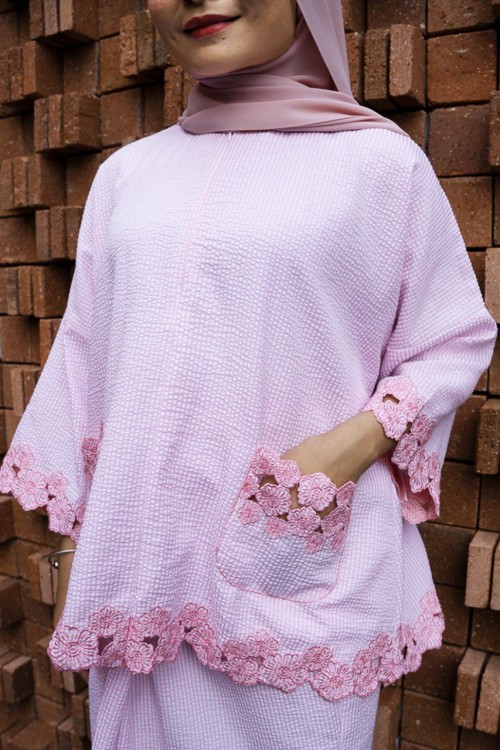 KURUNG AUREA TAFFY PINK