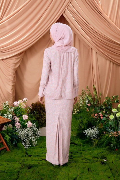 KURUNG LAURA PEONY BLUSH