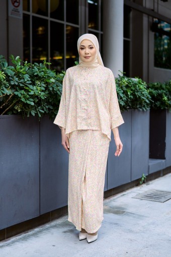 KURUNG DAHLIA LEMON PETALS