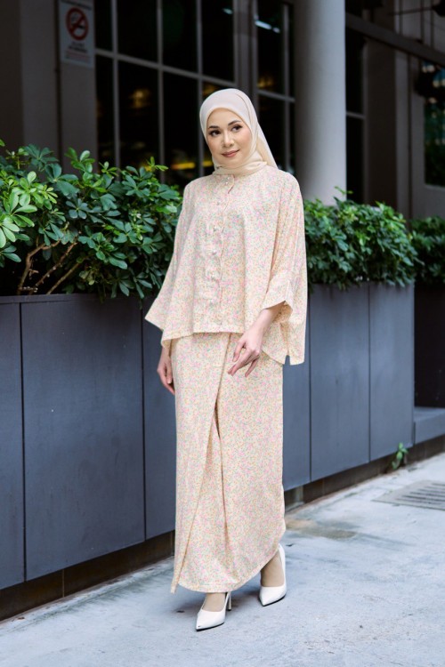 KURUNG DAHLIA LEMON PETALS