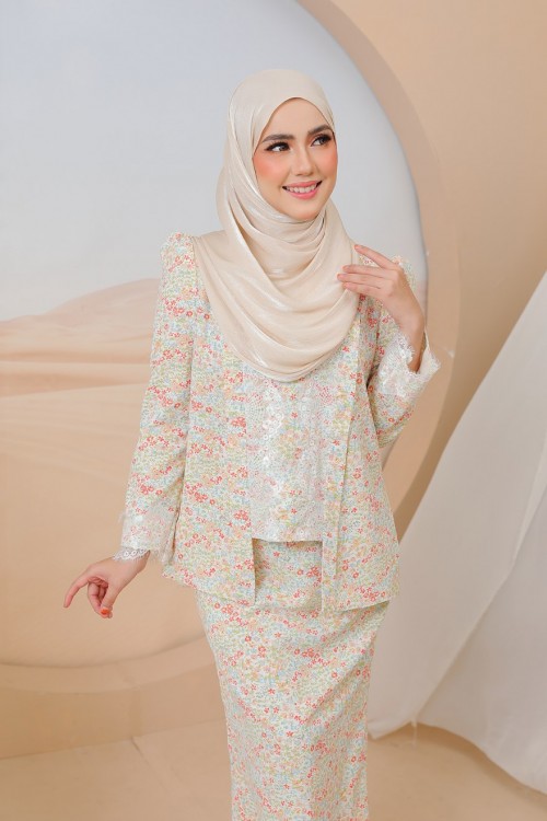 KEBAYA ANOM ALMOND NUDE