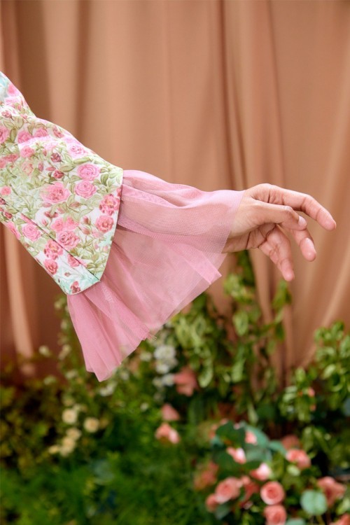 KURUNG KEKWA CARNATION PINK