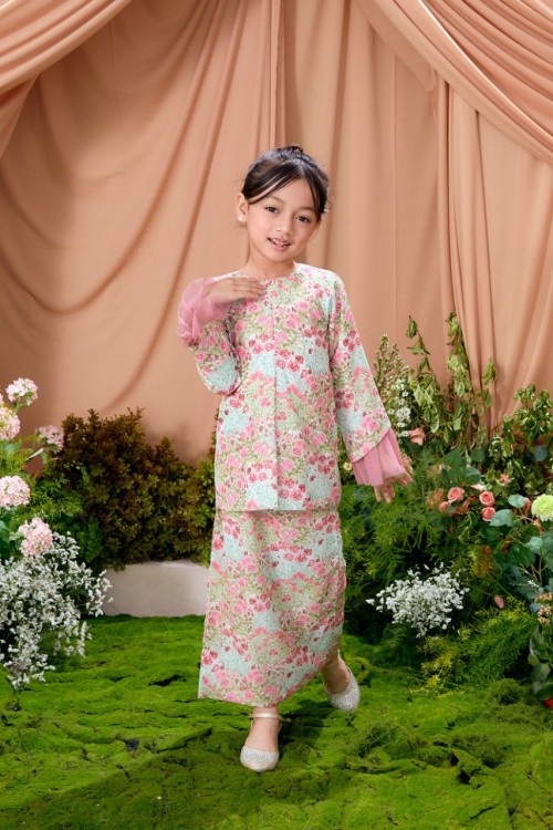 KURUNG KEKWA CARNATION PINK KID