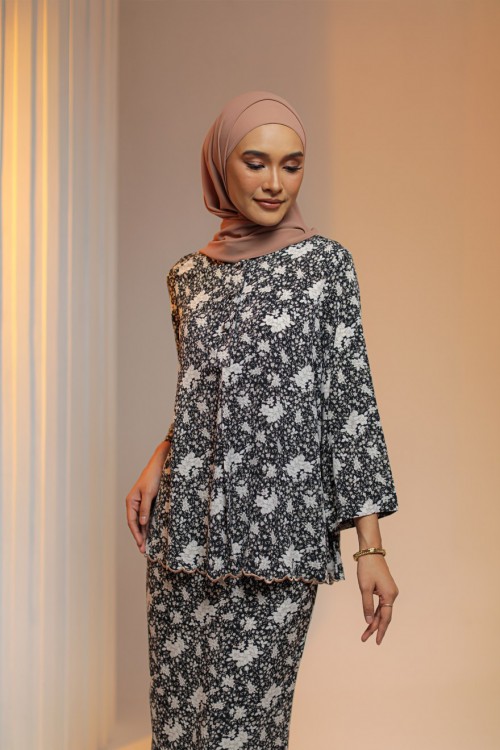 KURUNG MEKAR RATNA BLACK