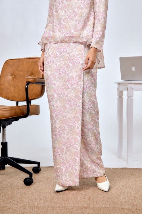 KURUNG AZALEA LILY ROSSELLE