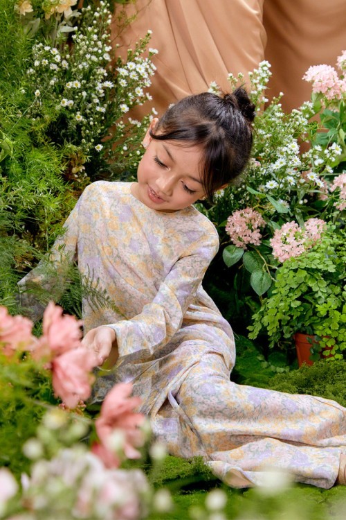 KURUNG AZALEA SUNLITE LILAC KIDS