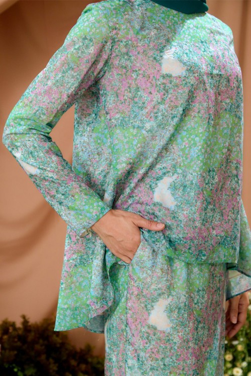 KURUNG AZALEA WILLOW GARDEN
