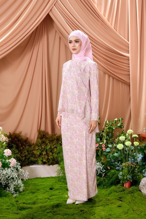 KURUNG AZALEA LILY ROSELLE