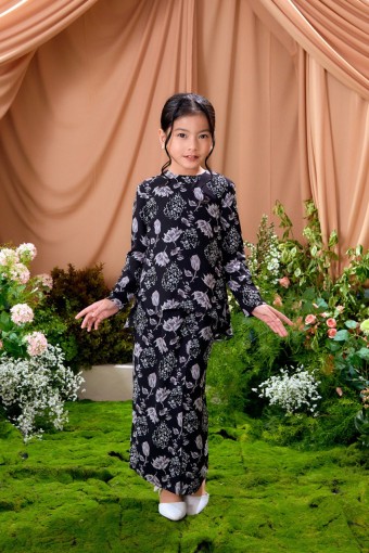 KURUNG AZALEA MOONSHADOW KID