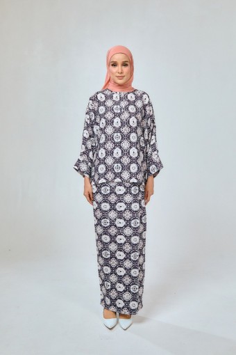 KURUNG ARIA MIDNIGHT LACE