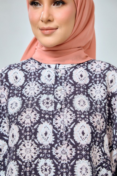 KURUNG ARIA MIDNIGHT LACE