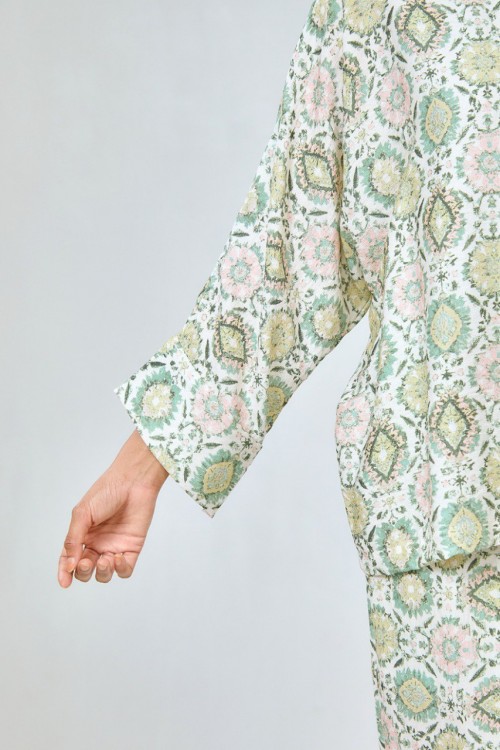 KURUNG ARIA MINT MEDINA