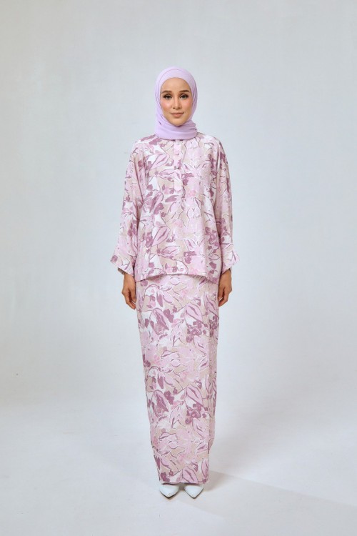 KURUNG ARIA LILACMIST