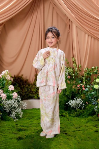 KURUNG ARIA ALMOND LIME KIDS