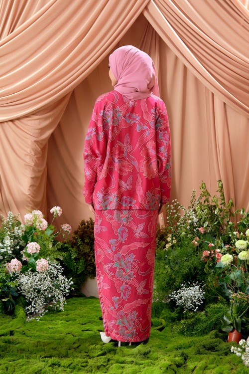 KURUNG ARIA BOSSY PINK