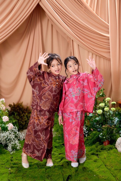 KURUNG ARIA PLUM RED KIDS