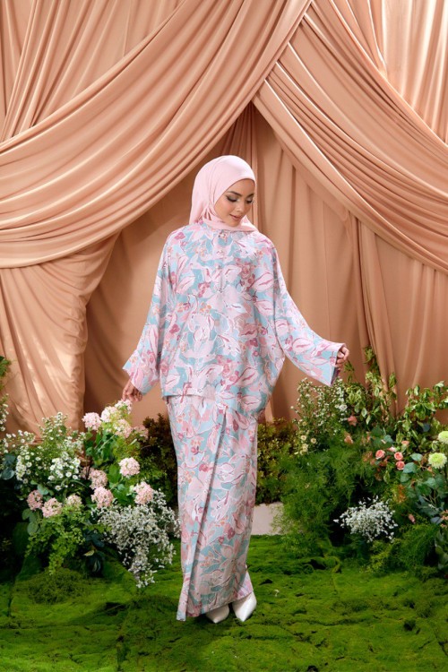 KURUNG ARIA ROSEWATER