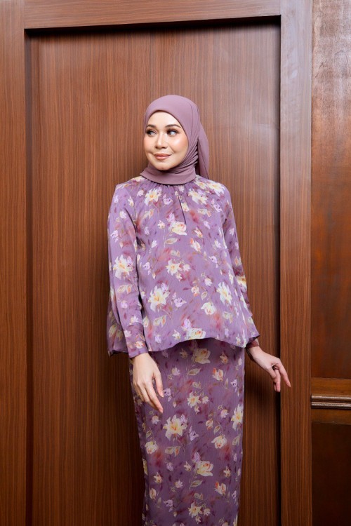 KURUNG LAURA PLUM BLOSSOM