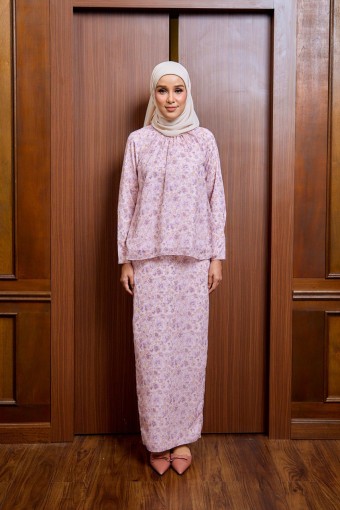 KURUNG LAURA LAVENDER SPOTS