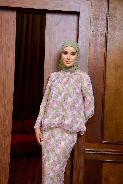 KURUNG  LAURA OLIVE SPRING