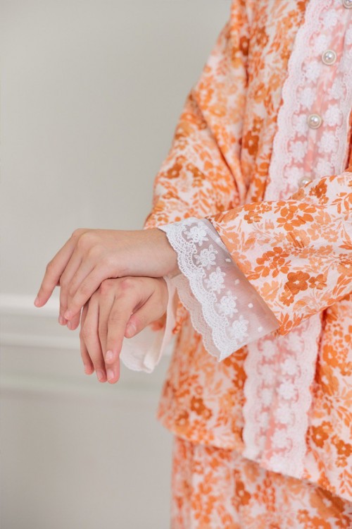 KURUNG GISSELLE SIREH PINANG