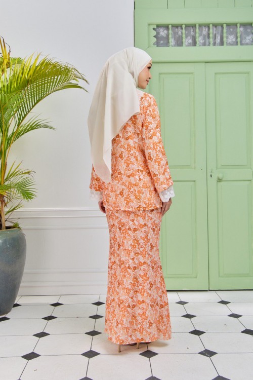 KURUNG GISSELLE SIREH PINANG
