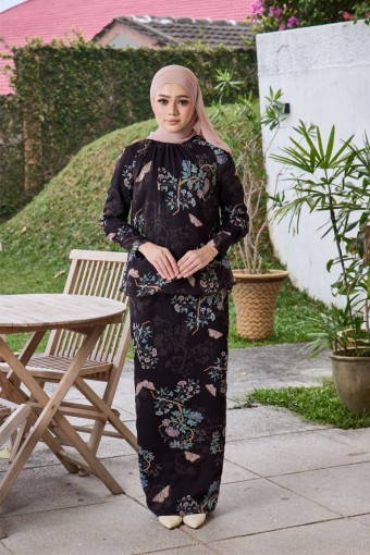 KURUNG LAURA ECLIPSE KURUNG LAURA ECLIPSE