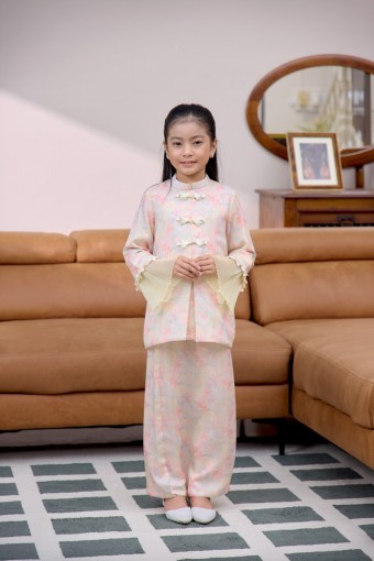 KURUNG KEKWA LEMON BLUSH KIDS(PRE-ORDER) KURUNG KEKWA LEMON BLUSH KIDS(PRE-ORDER)