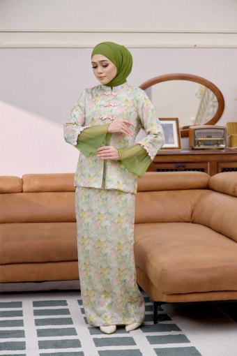 KURUNG KEKWA PEAR CLOVER KURUNG KEKWA PEAR CLOVER